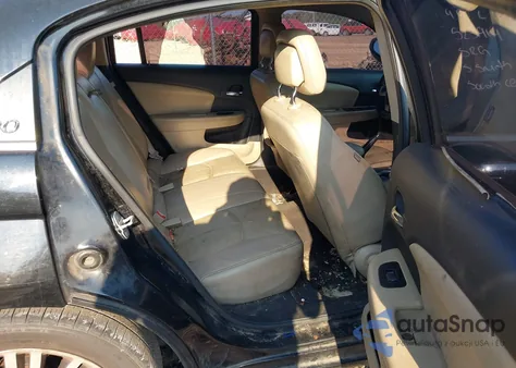 2013 Chrysler 200 Limited z USA, uszkodzony, nr VIN 1C3CCBCG0DN523914